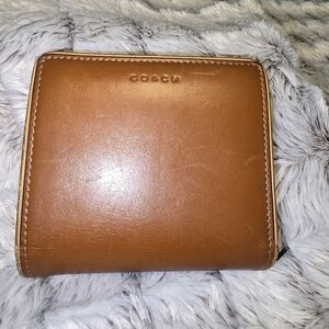 Coach Women's Tan Leather Wallet